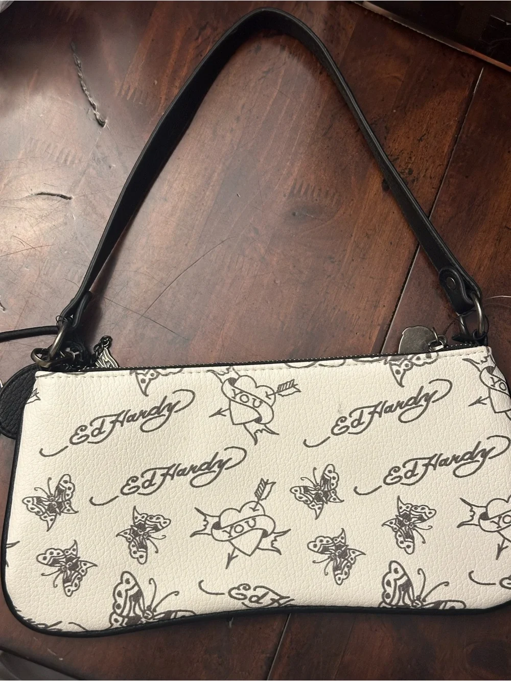 ❤️NEW🖤 Ed Hardy Love Kills Slowly White Shoulder Bag with Red Rose & Heart Motif